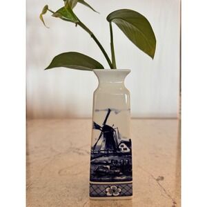 Heinen Delfts Blauw Windmill Bud Vase Blue White Ceramic Holland V0202